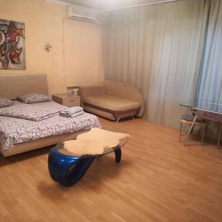 Apartment Triokhsviatytelskaya Street 3 Киев Экстерьер фото